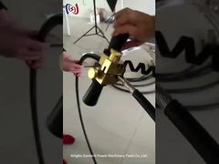 Stripper per stratificazione di cavi di conduttore in alluminio