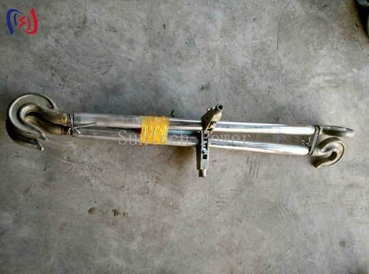 qualità  Heavy Duty Dual Hook Steel Turnbuckle for Precise Tensioning with 5-100KN Rated Load on Transmission Tower Guy Wires fabbrica