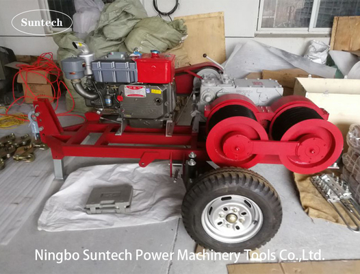 Macchina autoalimentata dell'argano di posa di un cavo del motore diesel nella costruzione di potere della torre