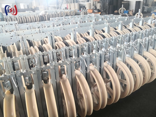 Strumenti per linee di trasmissione aeree della serie 822 con dimensioni di fascia personalizzate e elevata capacità di carico