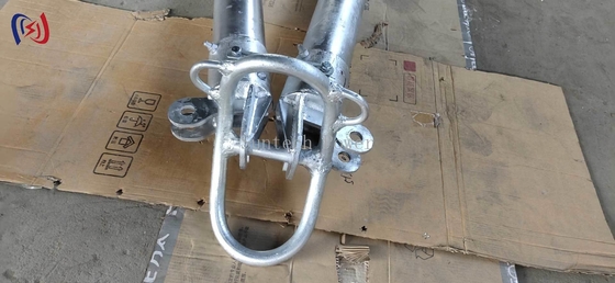 Pallone a forma di A per la costruzione di torri di trasmissione