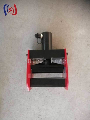 Curvatubi idraulico per sbarre CB-150D Forza 170KN Altezza 250-340mm