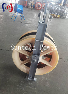 Blocco di tesatura conduttore per impieghi gravosi serie 660 con dimensioni puleggia personalizzabili e durata di un anno