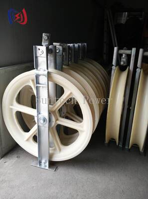 Blocco tendifilo professionale serie 822 ad alta tensione con puleggia in nylon MC per carico nominale 150KN per la costruzione di linee elettriche aeree