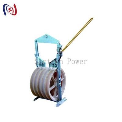 Elicottero Stringing Block per l'installazione di corda guida.