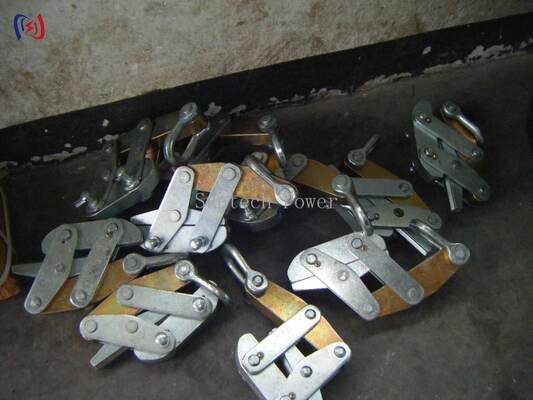 Agganciatore di corda in acciaio anti-torsione Come Along Clamp 50-200KN per 11-30mm Stringing della linea di trasmissione