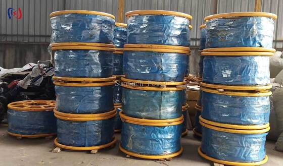 12 Strand Anti Twist Wire Rope 9-42mm 54-817KN Forza di Rottura Sollevamento Stabile