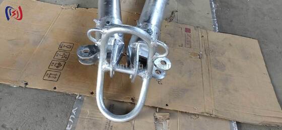 Pali A-Shape Tubolare 120x7mm 6-13m Strumenti di Montaggio Torre Rivestiti Anticorrosione