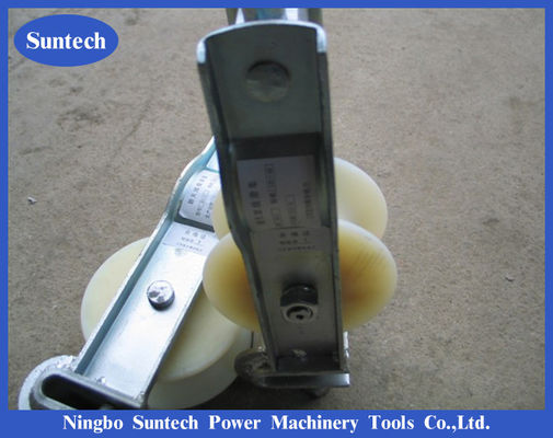Seduta a doppio uso e tipo d'attaccatura conduttore Pulley Stringing Block del cavo metallico