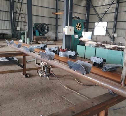 Linea di trasmissione elettrica d'acciaio di angolo di alta tensione torre JIS H8641