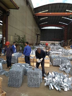 Linea di trasmissione trasversale d'acciaio galvanizzata del braccio di angolo torre