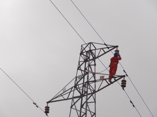 Linea di trasmissione elettrica d'acciaio 132KV di angolo di HDG torre