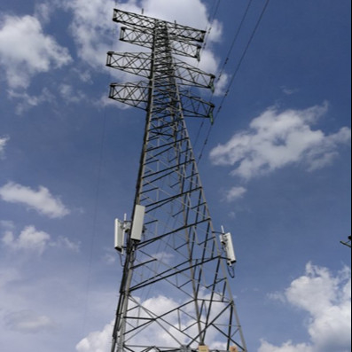 Linea di trasmissione dell'acciaio Q235B Q345B Q420 della grata torre