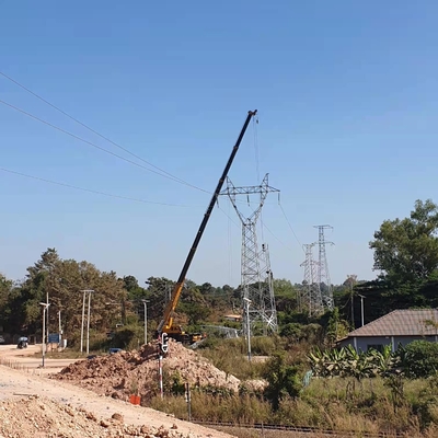 132KV l'elettrodotto HDG ingraticcia la torre d'acciaio