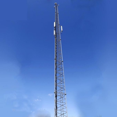 Le 3 Telecomunicazioni fornite di gambe della grata di ASTM A36 ASTM A572 GR65 GR50 si elevano